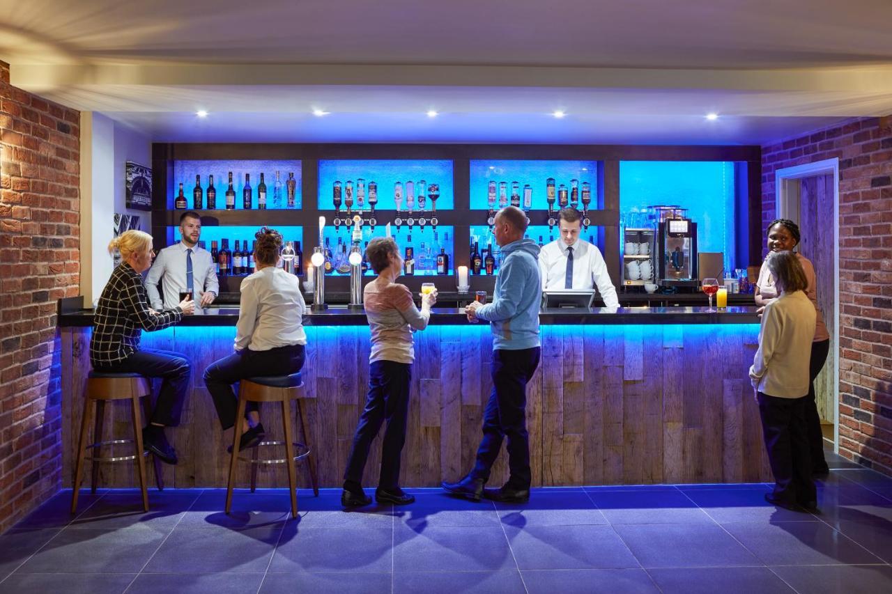 Novotel Manchester West Worsley Exterior foto