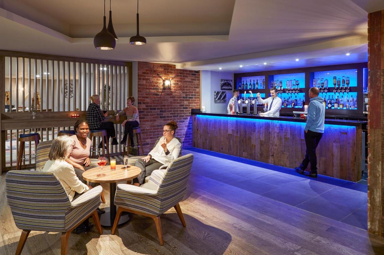 Novotel Manchester West Worsley Exterior foto