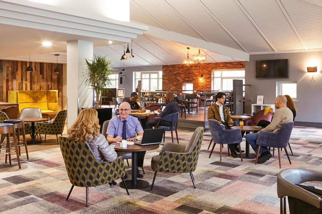 Novotel Manchester West Worsley Exterior foto